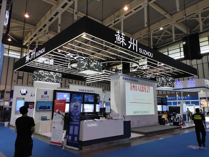 上海专业展台设计公司一站式服务与网站建设 双引擎驱动品牌展示新高度